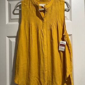Treasure & Bond Golden Yellow Top